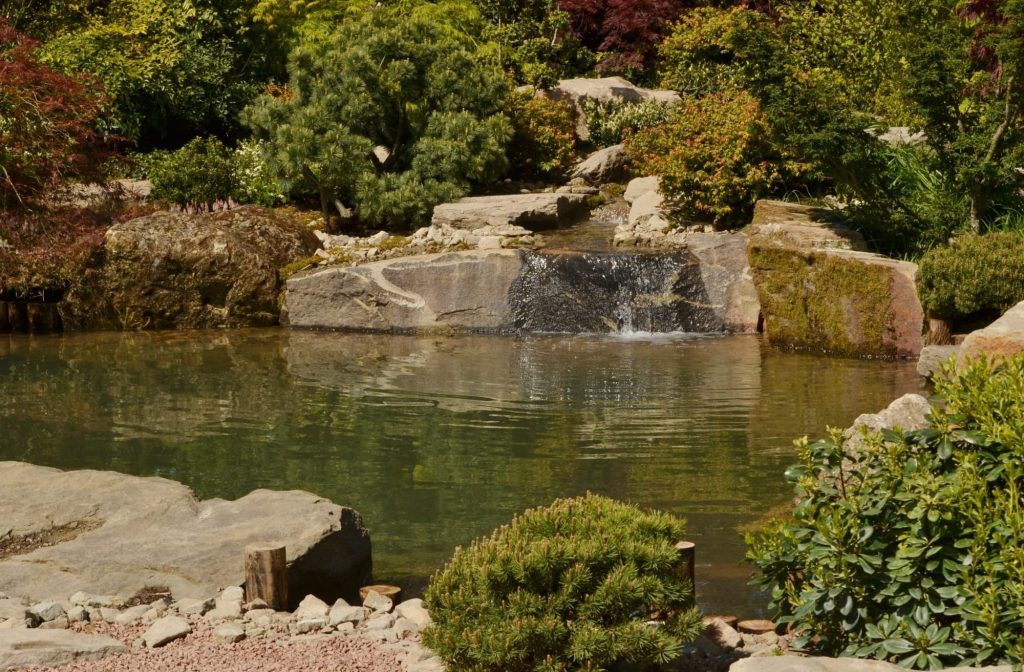 Monolith water feature 2 BH