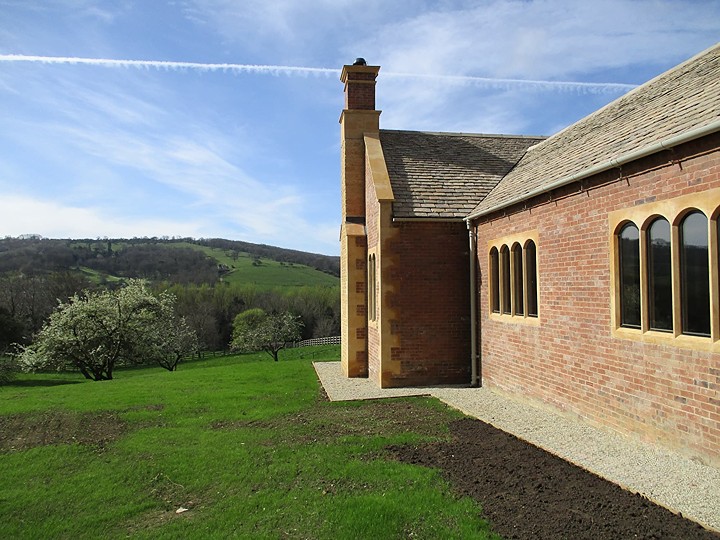 Dixton 2